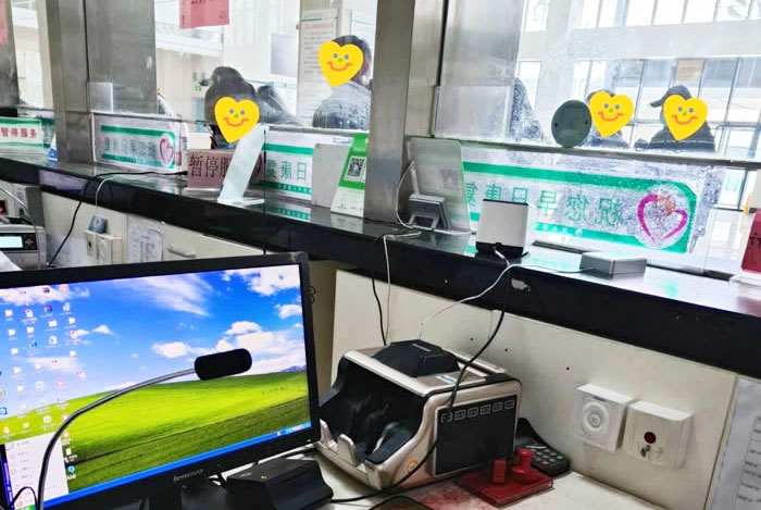 小小窗口對(duì)講機(jī)，解決醫(yī)院便民大問(wèn)題
